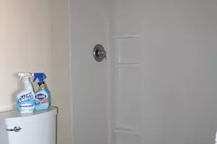 1274 E Main St, Meriden, CT 06450 - Photo 11