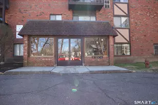 1274 E Main St, Meriden, CT 06450 - Photo 3