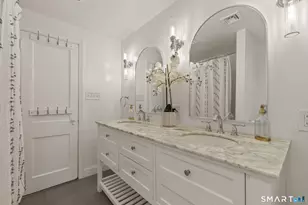 37 Ellsworth Rd, West Hartford, CT 06107 - Photo 25