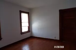 17 Holbrook St, Ansonia, CT 06401 - Photo 9