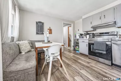 14 Wilkes Road, Danbury, CT 06811 - Photo 15