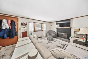 14 Wilkes Rd, Danbury, CT 06811 - Photo 9