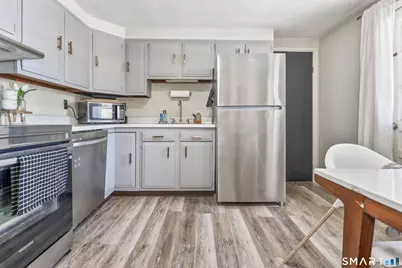 14 Wilkes Road, Danbury, CT 06811 - Photo 13