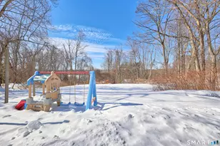 14 Wilkes Rd, Danbury, CT 06811 - Photo 27