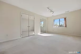 2437 Bedford St, Stamford, CT 06905 - Photo 7