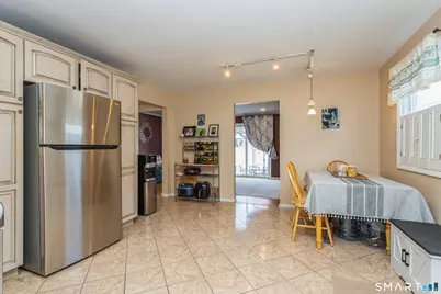 59 Woodway Road #APT 1, Stamford, CT 06907 - Photo 5