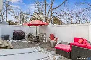 59 Woodway Rd, Stamford, CT 06907 - Photo 23