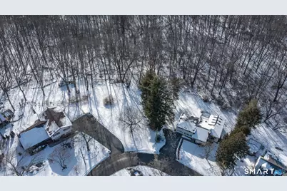 22 1/2 Country Ridge Road, Danbury, CT 06810 - Photo 5