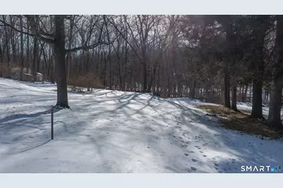 22 1/2 Country Ridge Road, Danbury, CT 06810 - Photo 3