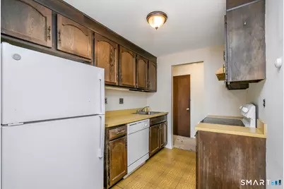 85 Riverside Avenue #APT F7, Stamford, CT 06905 - Photo 15