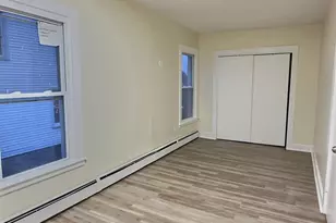 42 Spring St, New London, CT 06320 - Photo 15