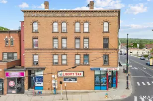 343 W Main St, Waterbury, CT 06702 - Photo 3