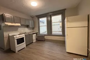 343 W Main St, Waterbury, CT 06702 - Photo 15