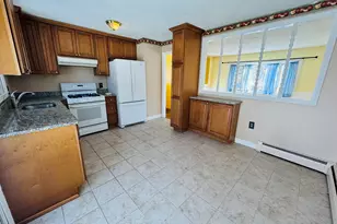 1 Mapleshade Ave, Plainfield, CT 06374 - Photo 7