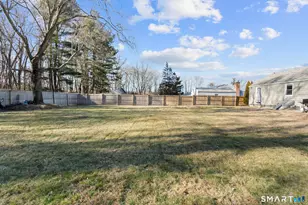 123 E Wolcott Ave, Windsor, CT 06095 - Photo 19