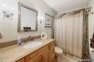 26 Vidich Ln, Naugatuck, CT 06770 - Photo 17