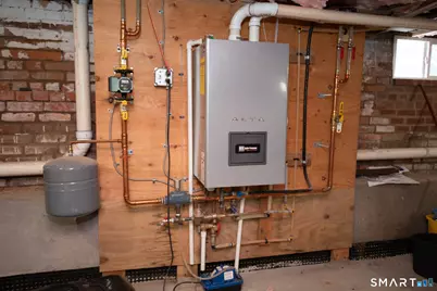 78 Martin Street, Hartford, CT 06120 - Photo 31