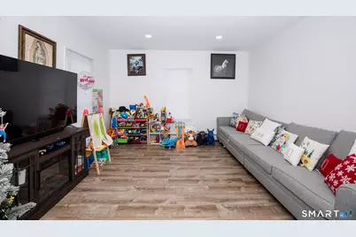 78 Martin Street, Hartford, CT 06120 - Photo 13