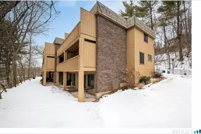 1 Great Oak Court #1, Cromwell, CT 06416 - Photo 3