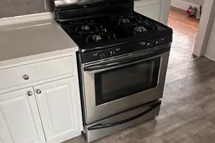 199 Bradley St, Bridgeport, CT 06610 - Photo 11