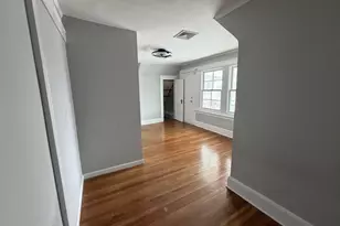 199 Bradley St, Bridgeport, CT 06610 - Photo 7