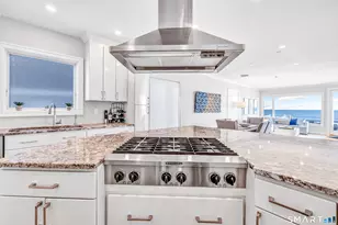 1053 Fairfield Beach Rd, Fairfield, CT 06824 - Photo 9