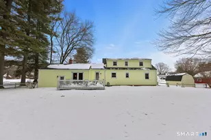 9 Barry Ln, Simsbury, CT 06070 - Photo 3