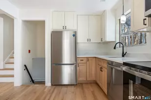 24 Pleasant Hill Rd, Newtown, CT 06470 - Photo 5