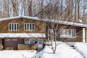 24 Pleasant Hill Rd, Newtown, CT 06470 - Photo 1