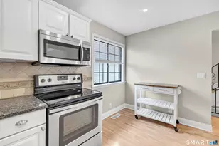 202 Soundview Ave, Stamford, CT 06902 - Photo 9