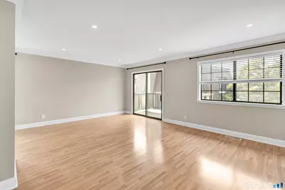 202 Soundview Avenue #60, Stamford, CT 06902 - Photo 11