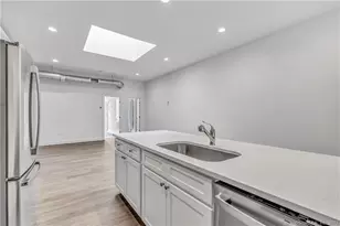 475 Howe Ave, Shelton, CT 06484 - Photo 9