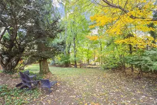 47 Hollow Tree Ridge Rd, Darien, CT 06820 - Photo 31