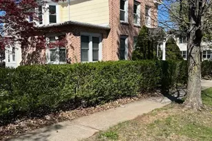59 Park Pl, Middletown, CT 06457 - Photo 3