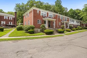 85 Abner Ct, Bridgeport, CT 06606 - Photo 3