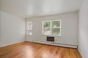 85 Abner Ct, Bridgeport, CT 06606 - Photo 19