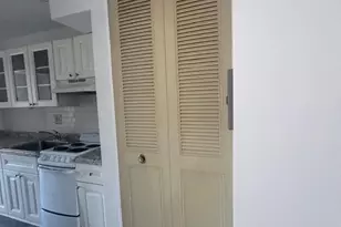 155 Birdseye St, Bridgeport, CT 06604 - Photo 9