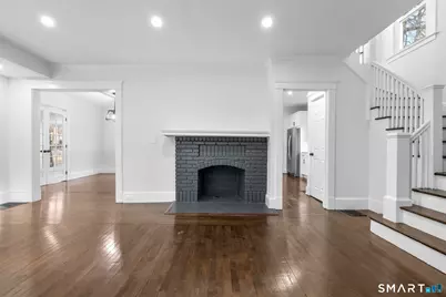 21 Richmond Avenue, New Haven, CT 06515 - Photo 9