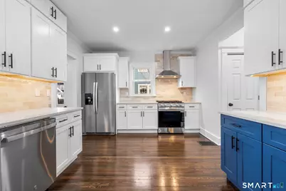 21 Richmond Avenue, New Haven, CT 06515 - Photo 11