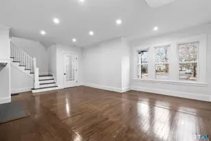 21 Richmond Ave, New Haven, CT 06515 - Photo 5