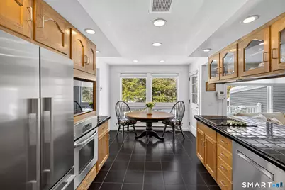 14 Centre Village Drive #14, Madison, CT 06443 - Photo 9