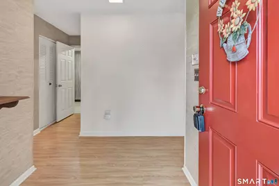 330 Merwin Avenue #1D, Milford, CT 06460 - Photo 5