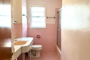 282 Horace St, Bridgeport, CT 06610 - Photo 9