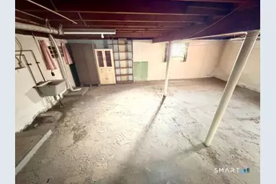 282 Horace Street, Bridgeport, CT 06610 - Photo 15