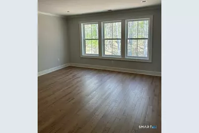 35 Village Circle #35, Guilford, CT 06437 - Photo 11