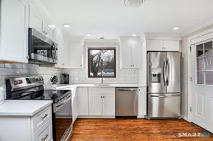 245 Reid St, Fairfield, CT 06824 - Photo 15