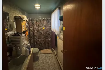 105 Spring Street, Middletown, CT 06457 - Photo 15