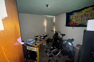 105 Spring St, Middletown, CT 06457 - Photo 11