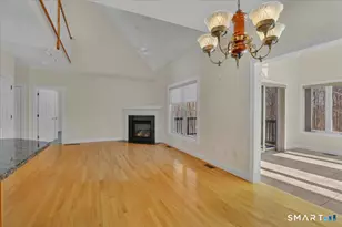 60 Sonoma Ln, Middletown, CT 06457 - Photo 7