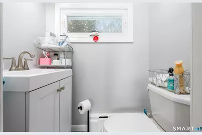 15 Park Avenue Extension, Montville, CT 06382 - Photo 15